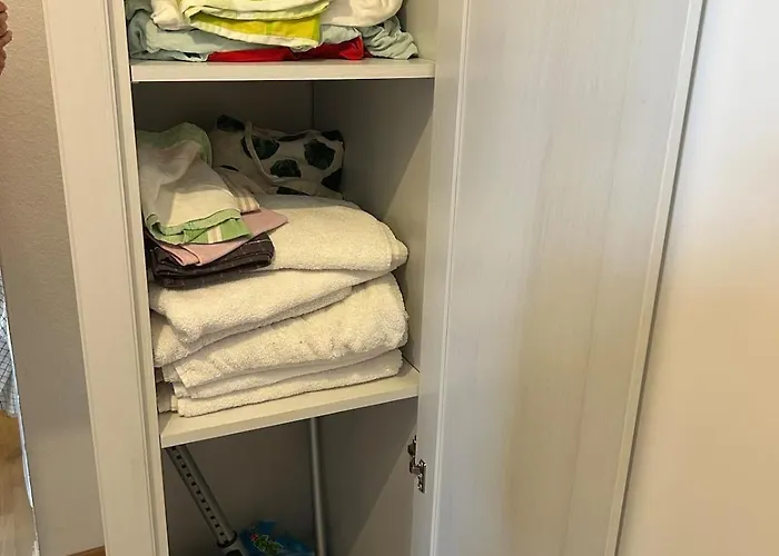 Daire Zentral Am Bahnhof Mit Kueche, Badezimmer, Gratis Parkplatz & Wlan Regensburg